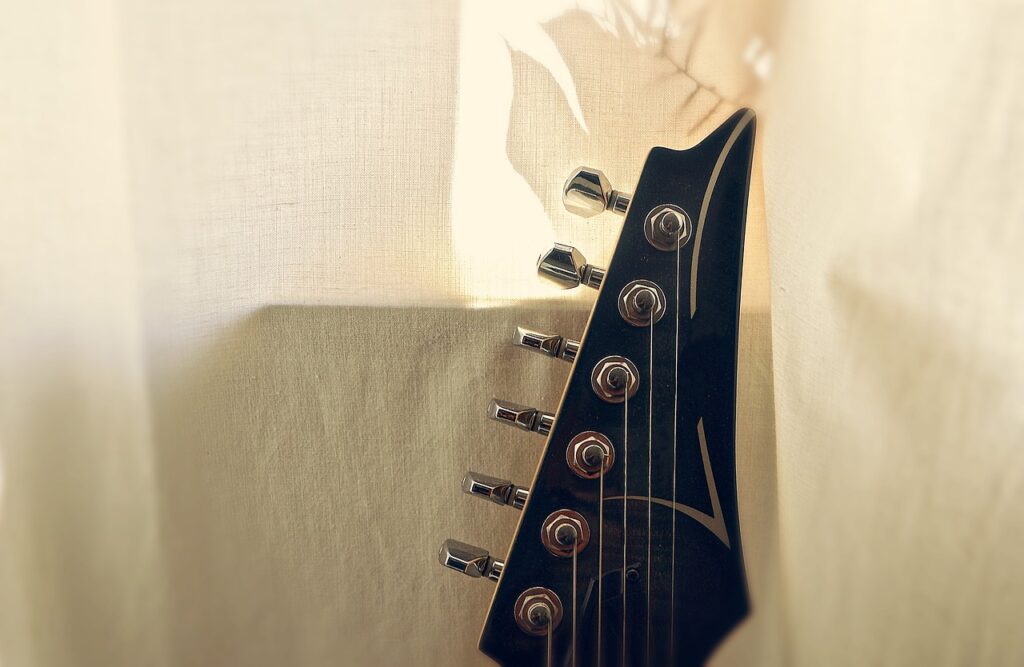 guitar headstock